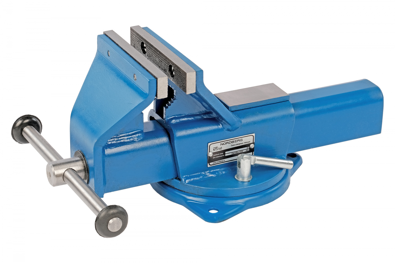 Тиски слесарные стальные 