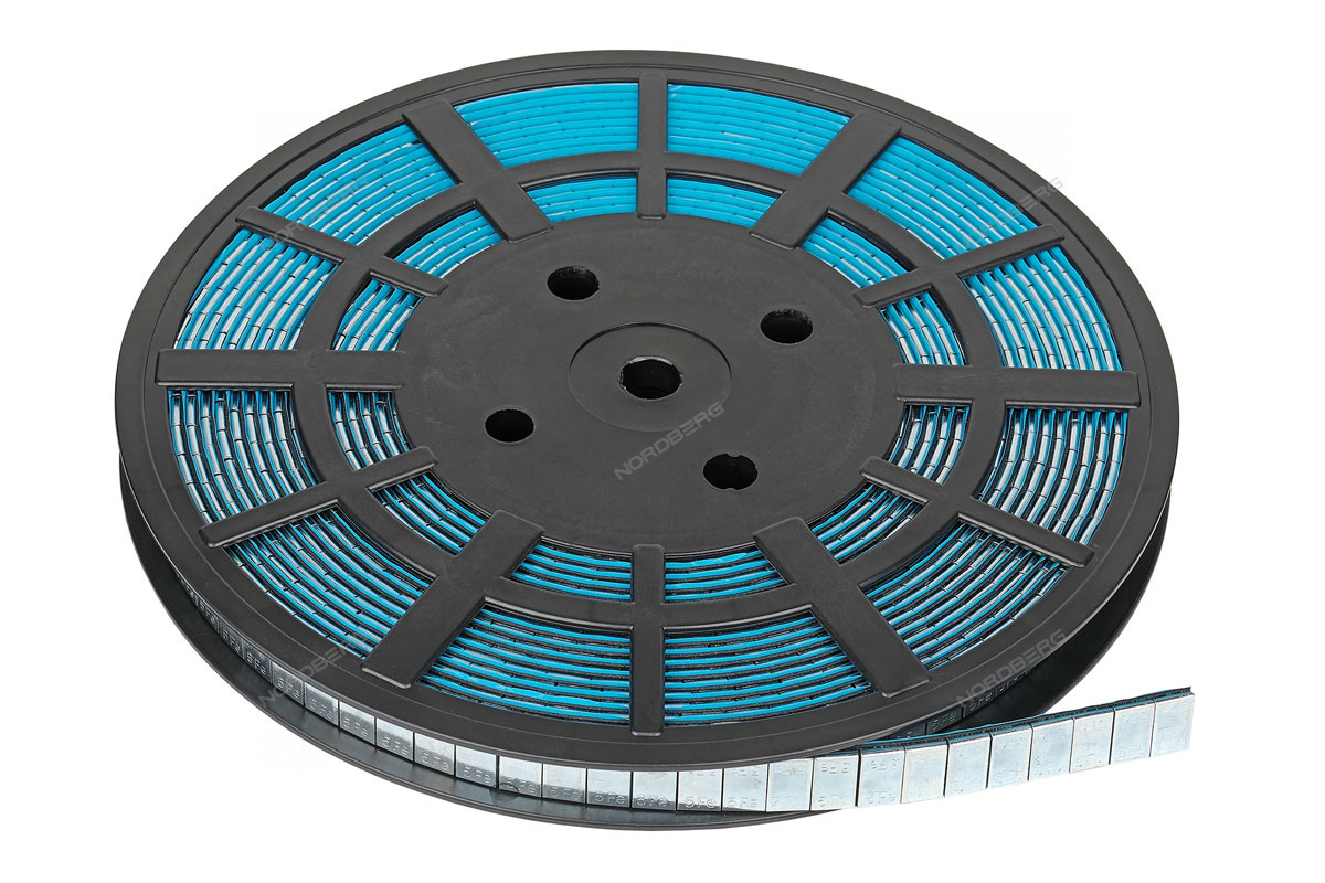 Грузики самоклеящиеся (1000х5 г) Fe квадратные на бобине