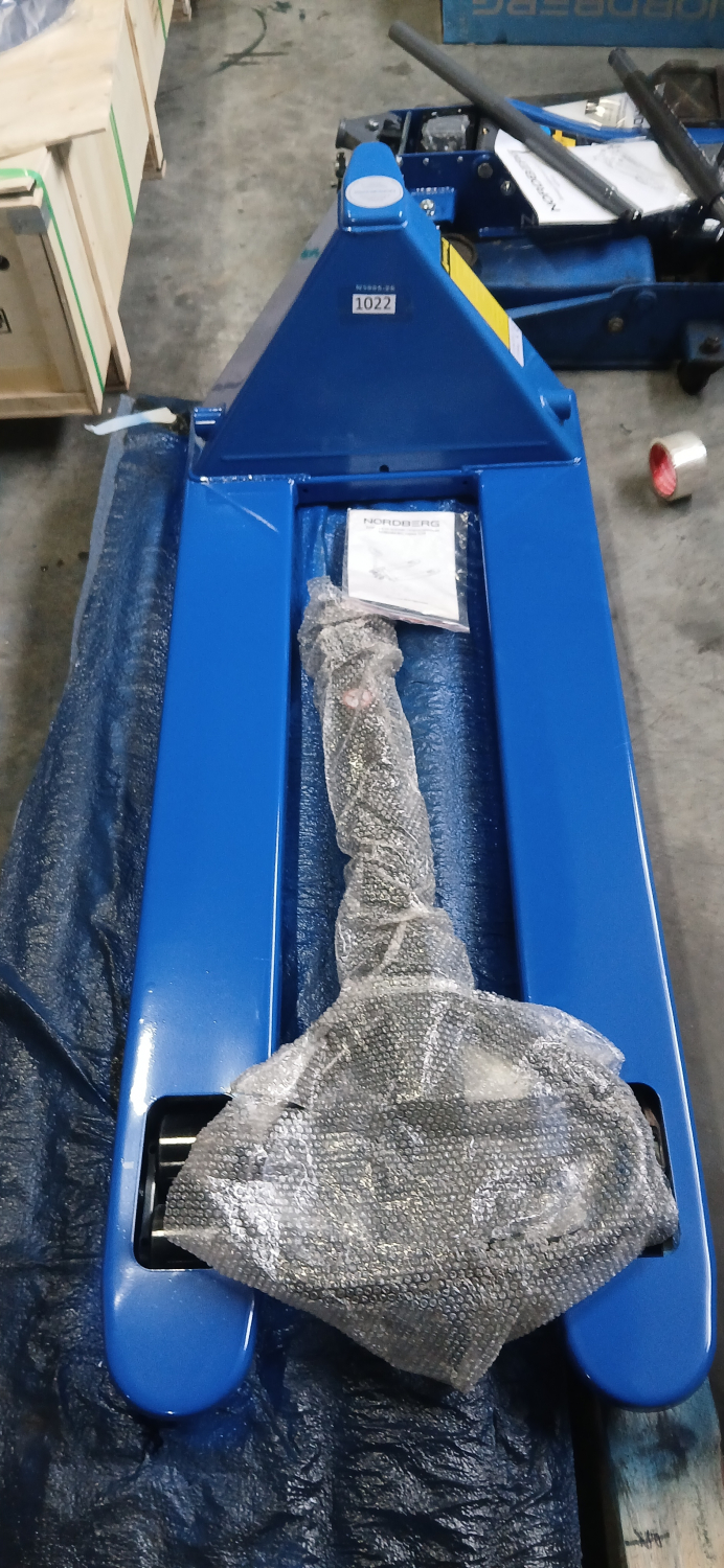 Тележка складская гидравлическая 2,5 т, с ПУ колесами