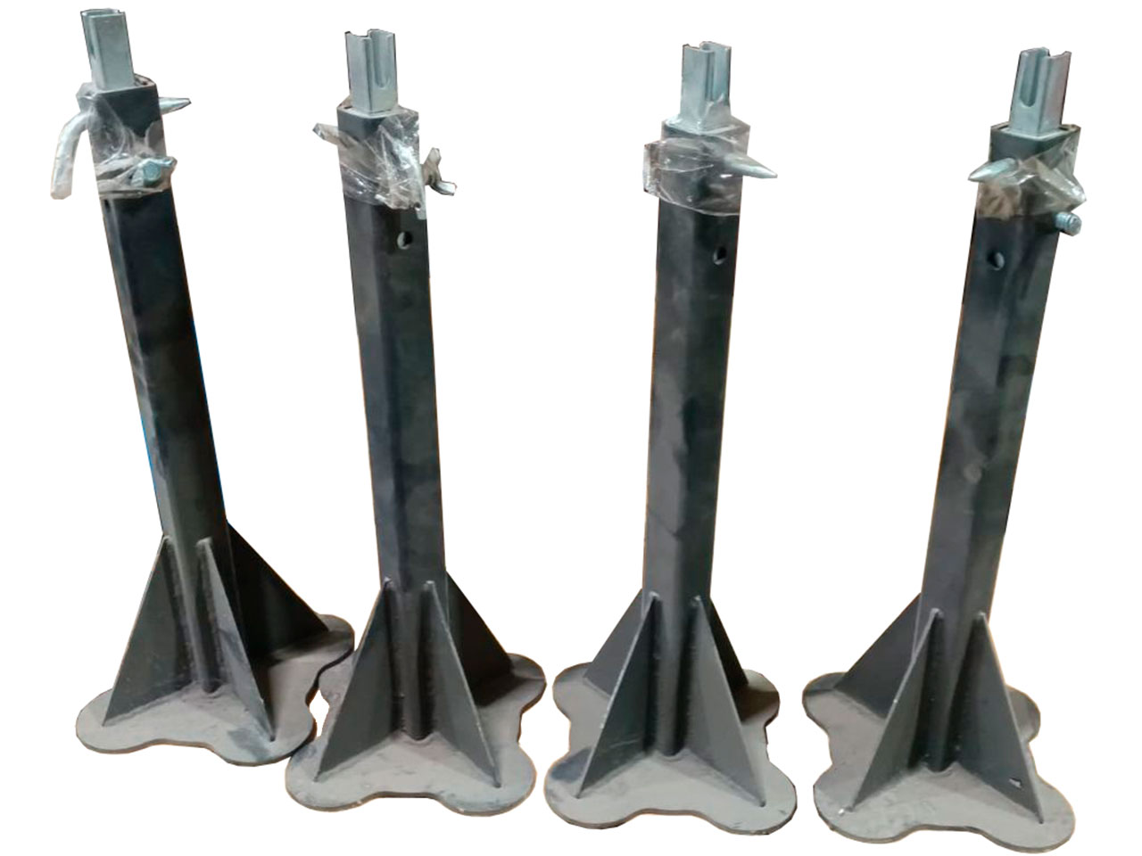 Регулируемые страховочные стойки для ножничного подъемника N636-3