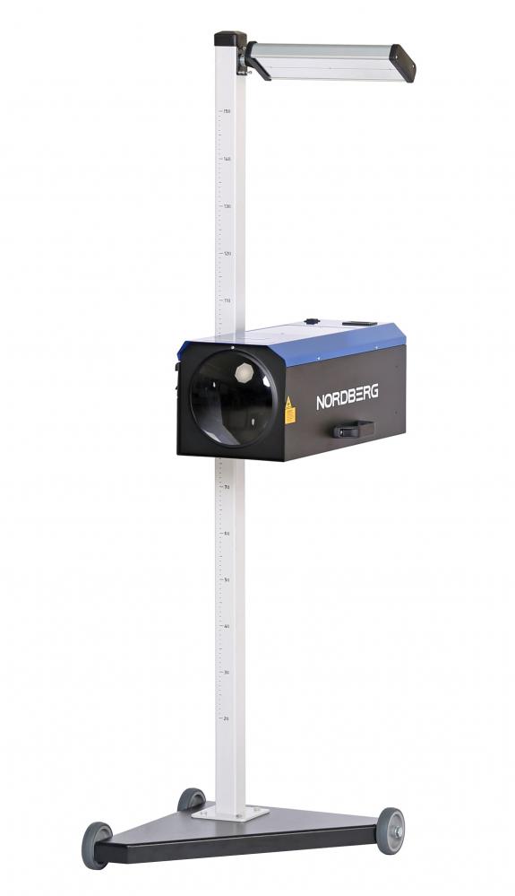 Устройство для проверки и регулировки света фар