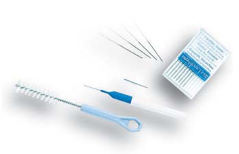 Набор игл и ёршиков для чистки краскопульта