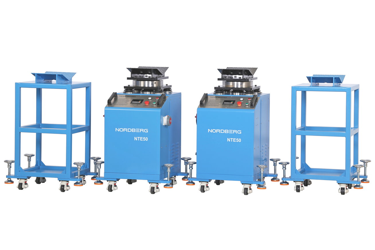 Люфт-детектор для диагностики подвески с поворотной площадкой 