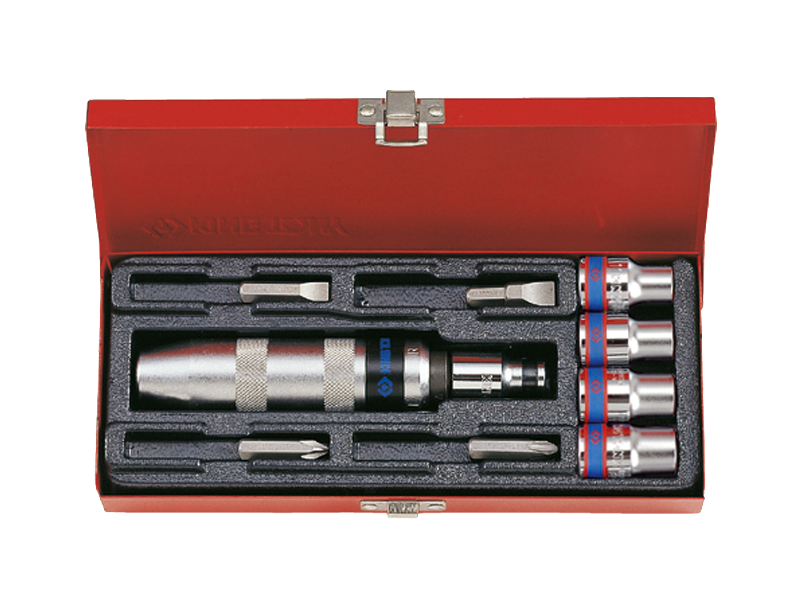 Отвертка ударная с принадлежностями 4505MR