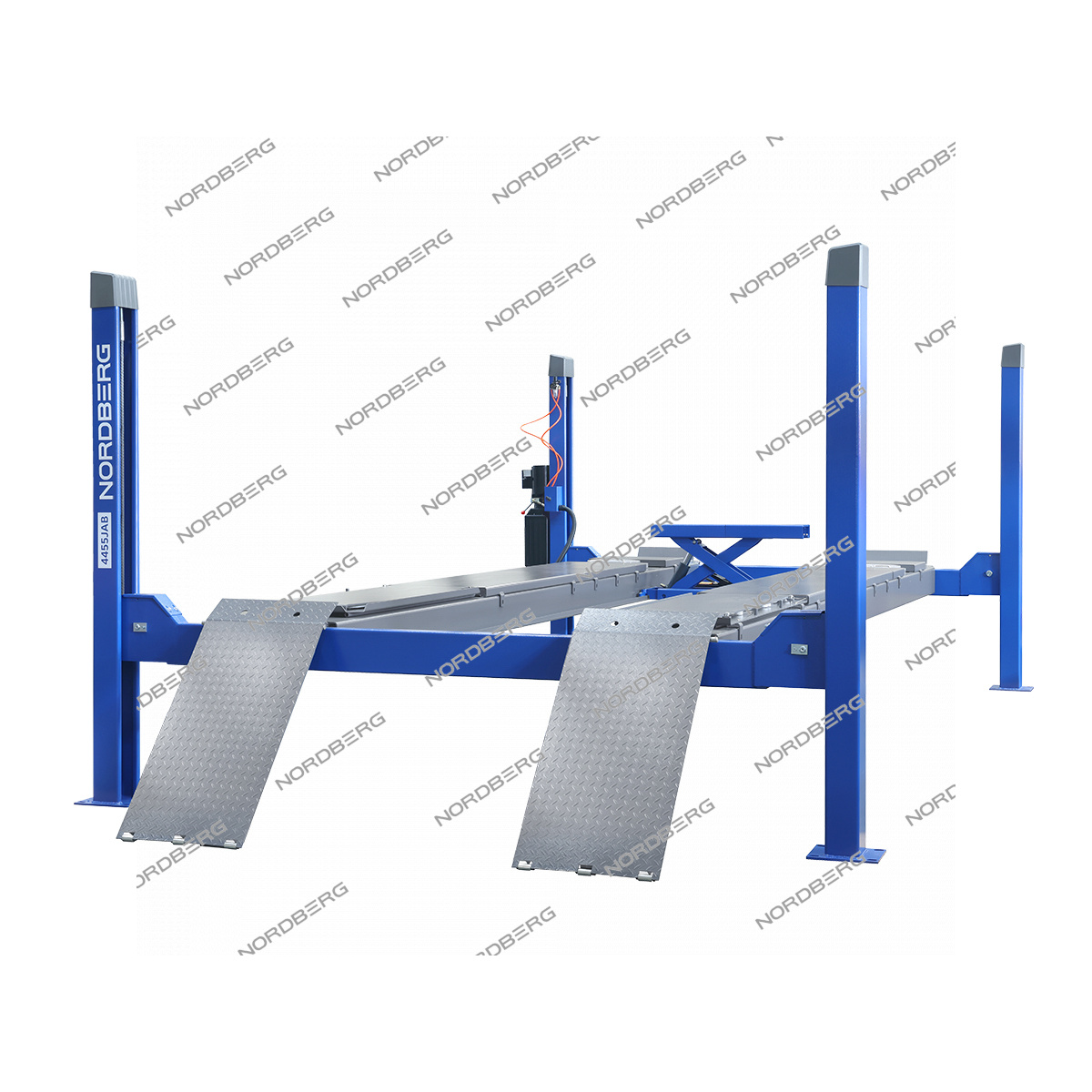 Подъемник четырехстоечный 5.5т, с пневмогидравлической траверсой 2.7т, для сход-развала, 380В, синий NORDBERG 4455JAB