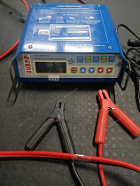 Зарядное интеллектуальное устройство 12 В, 70 A rm 828