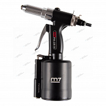 Пневмогидравлический заклепочник для заклепок диаметром 2,4 до 6,4 мм, пневмоудержание заклепки